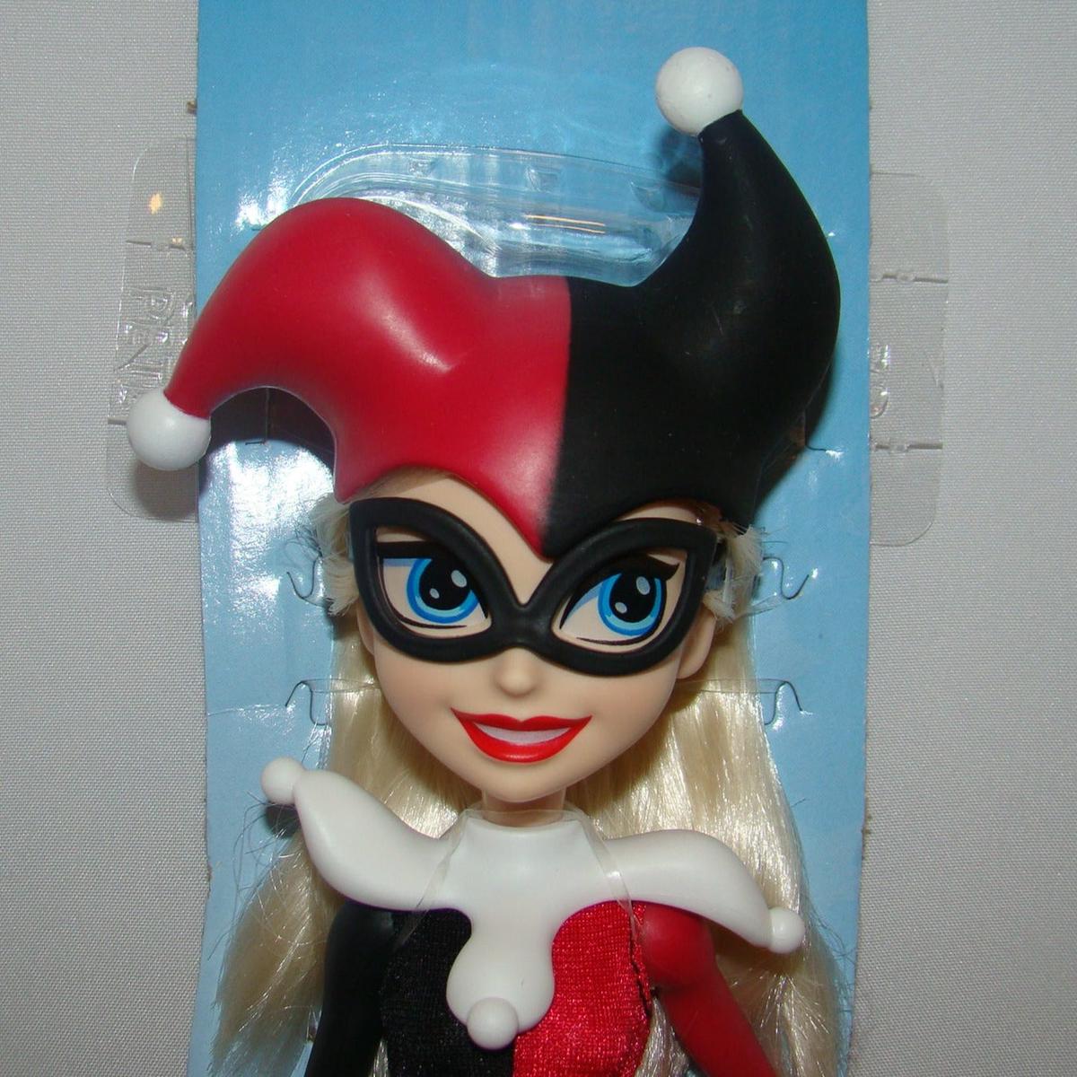 CN DC Super Hero Girls Harley Quinn